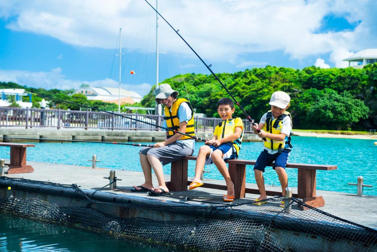 Marine Piazza Okinawa Hotel Мотобу Екстериор снимка