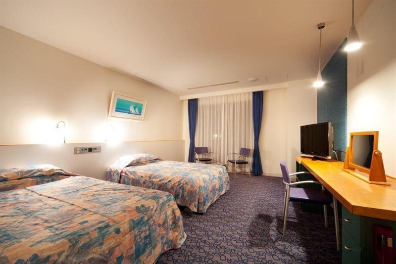 Marine Piazza Okinawa Hotel Мотобу Екстериор снимка